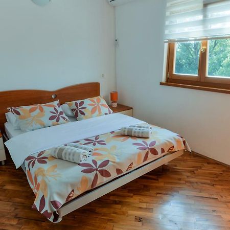 Lumbre Apartment Tar-Vabriga Kültér fotó