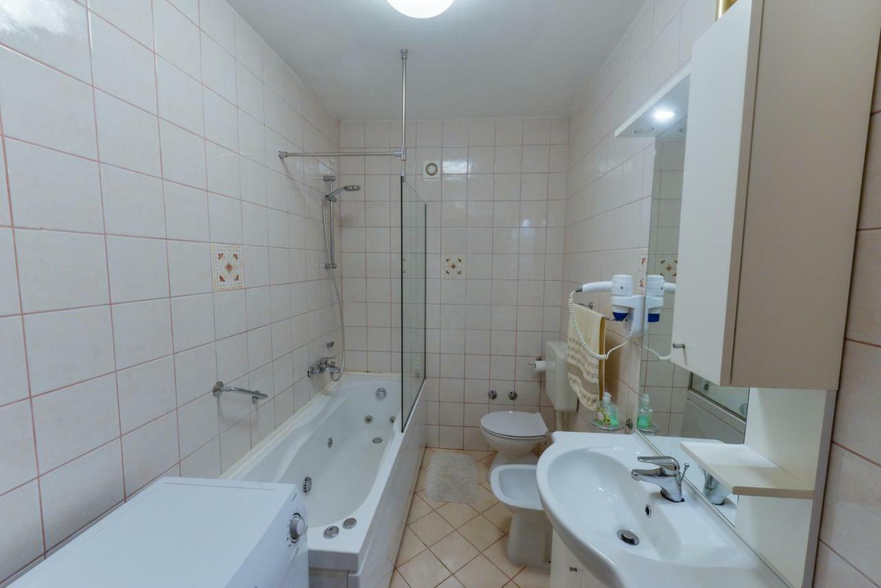 Lumbre Apartment Tar-Vabriga Kültér fotó